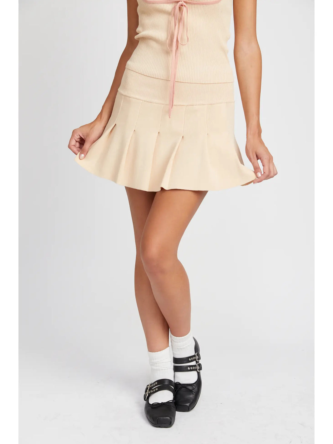 Low Waist Pleated Mini Skirt