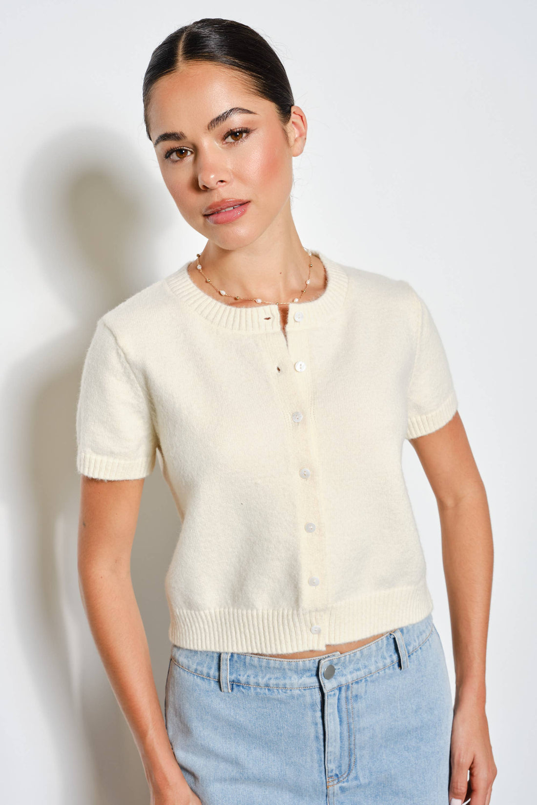 RAVEN SHORT SLEEVE CARDIGAN: Ivory
