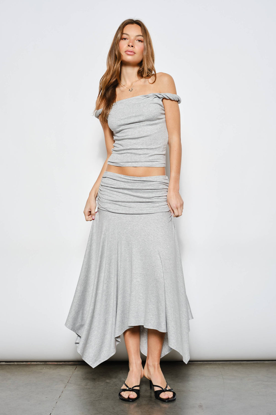 AERIE TWIST OFF SHOULDER TOP: H Grey / M