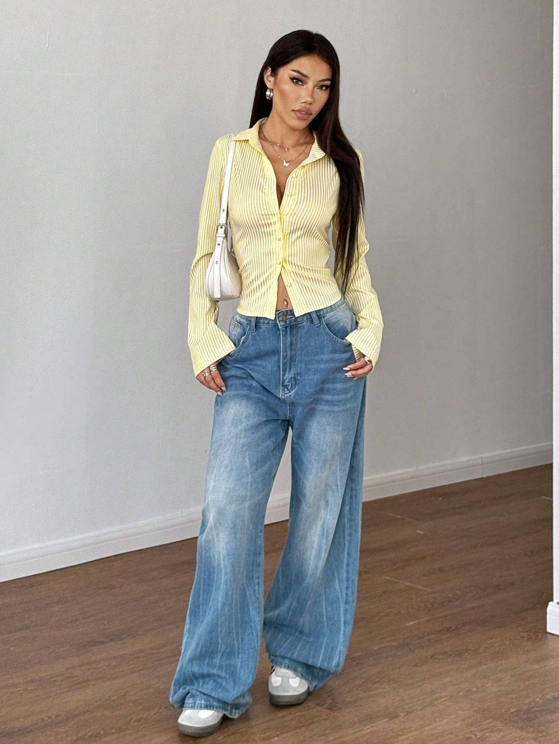 Casual Striped Shirt: Gray / Missy / L