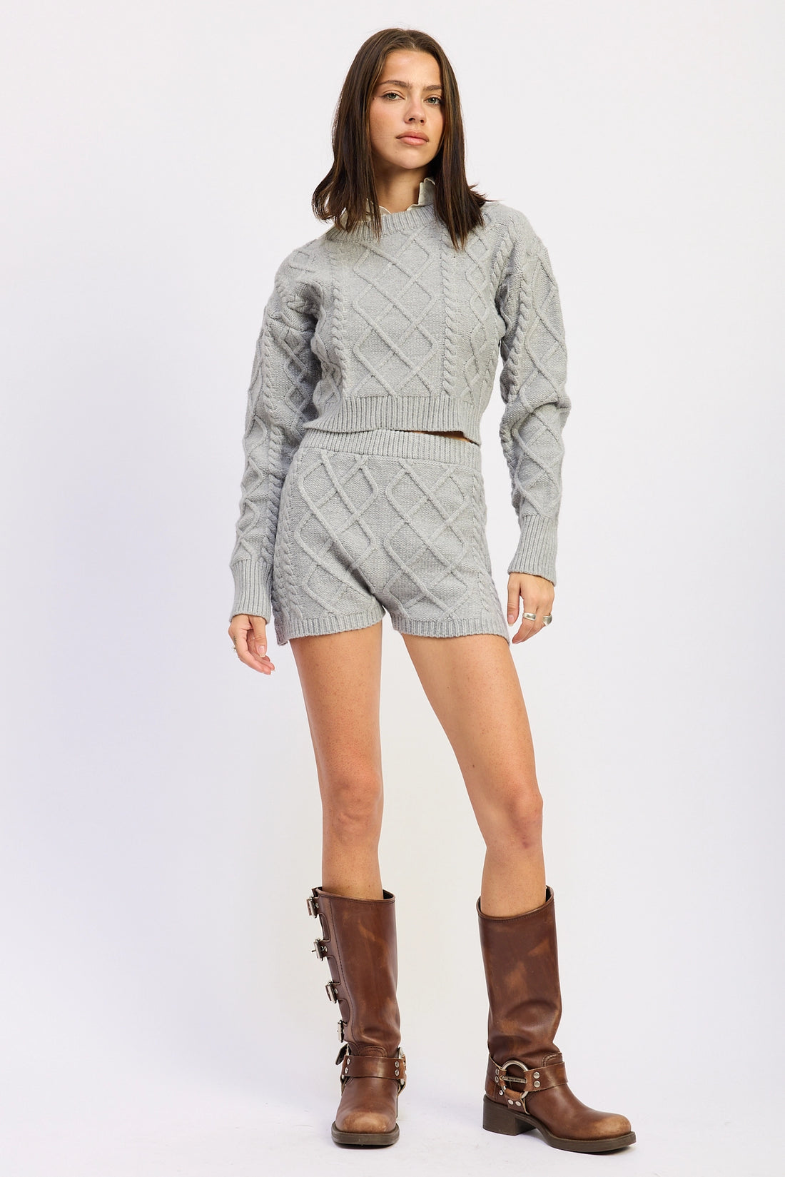 Cable Knit Cropped Sweater