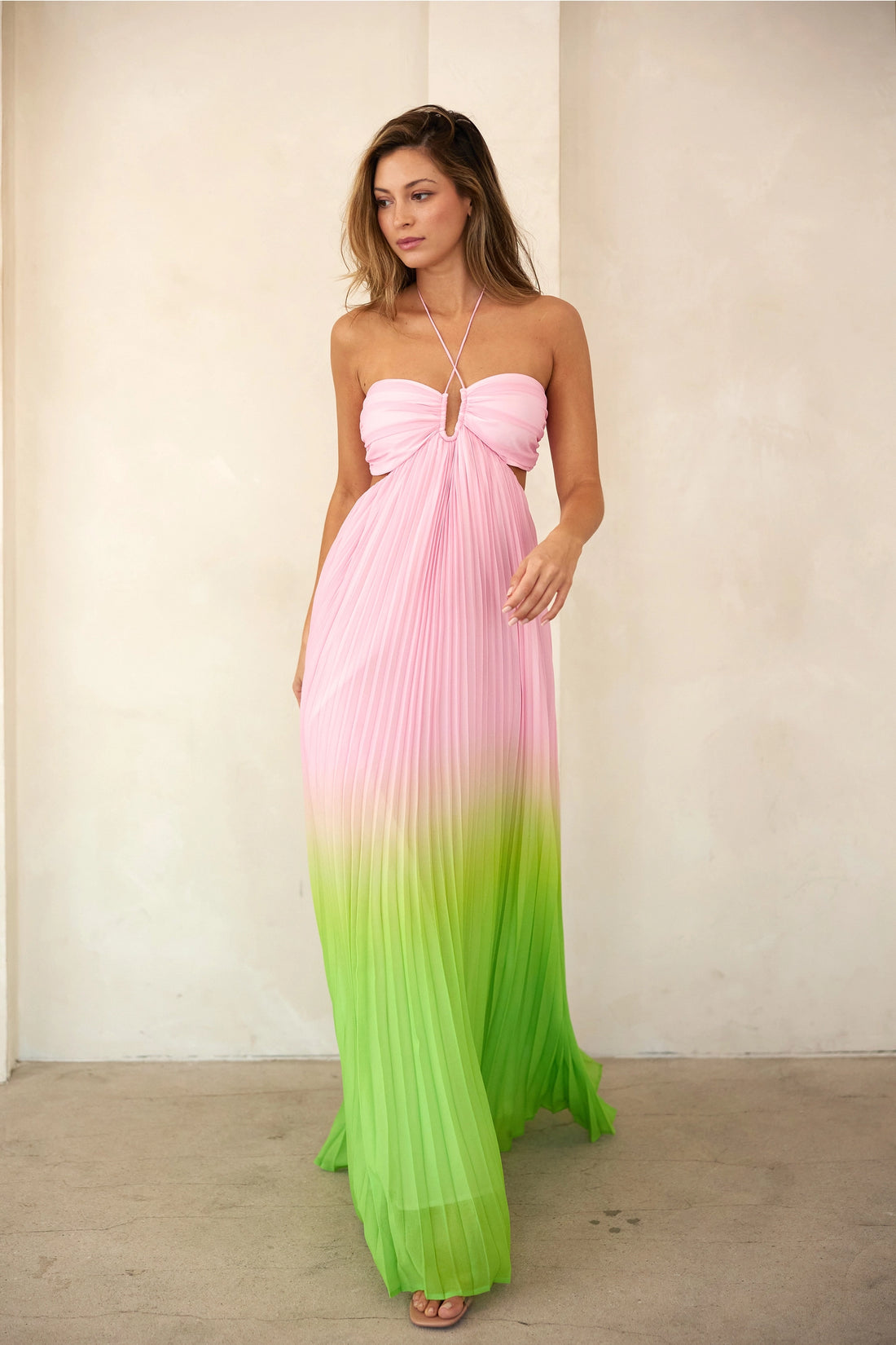 Sweetheart Neck Pleated Maxi Halter Dress