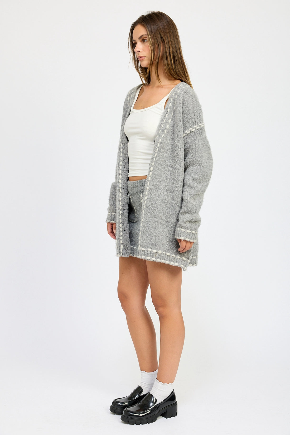 Oversized Cardigan with Contrasted Stitch