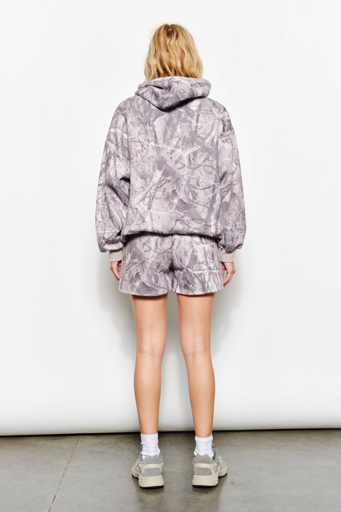 BLAKE EXCLUSIVE CAMO SWEATSHIRT: Camo / L