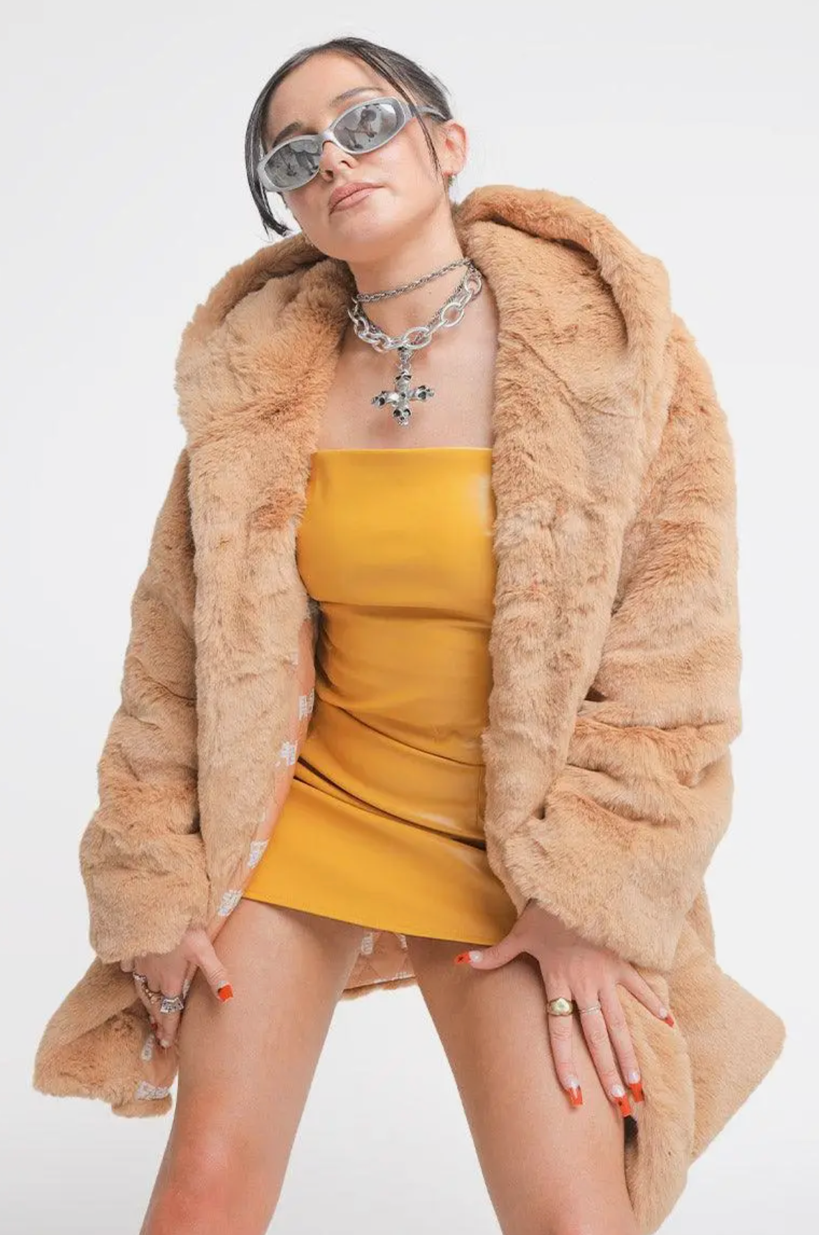 Lil Kim Luxury Super Fur Coat in Cappuccino